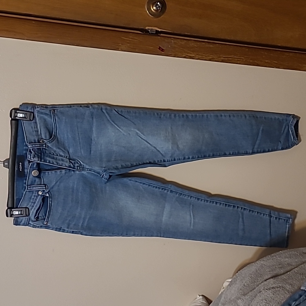 Aero Skinny Jeans